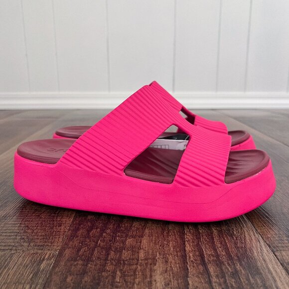 Crocs Getaway Groove Platform H Strap Sandal # 210701 Size 7 Dragon Fruit Pink - Picture 1 of 14